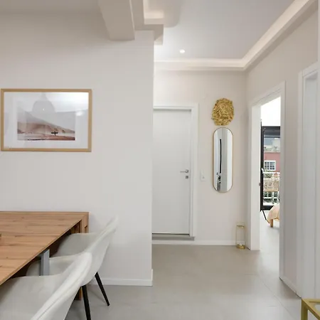 Eva Ommm * Limenas (Thasos)