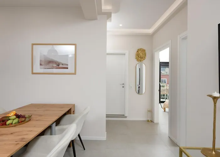 Eva Ommm * Limenas (Thasos)